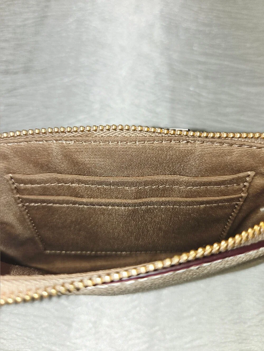 COACH Women's Beige Wristlet Clutch